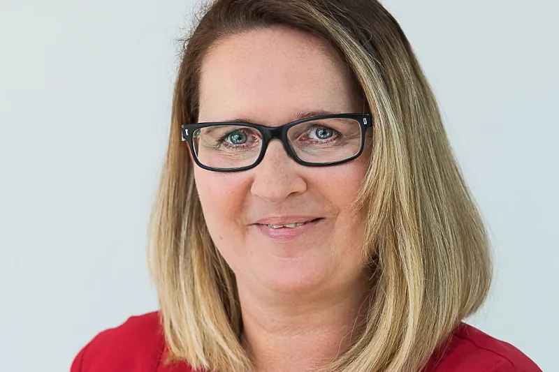 Jeanette Forst-Hübner, Medizinische Fachangestellte